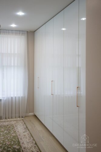 Шкаф "гармошка" - складные двери Hettich