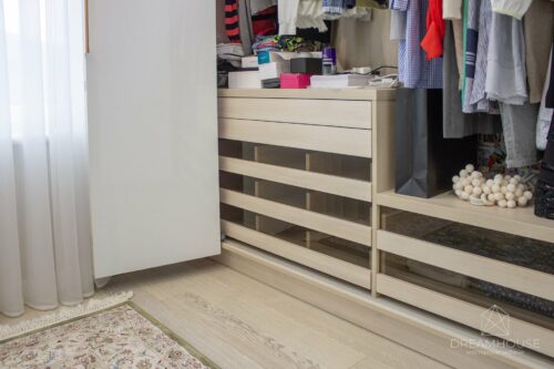 Шкаф "гармошка" - складные двери Hettich