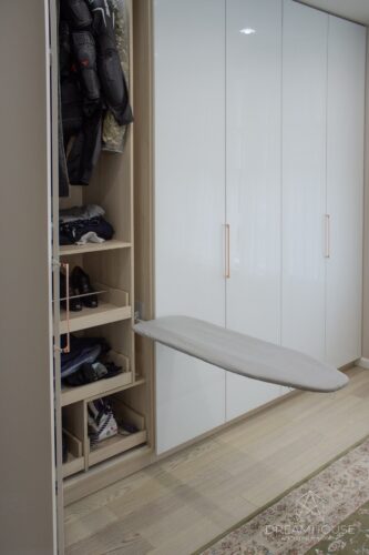 Шкаф "гармошка" - складные двери Hettich